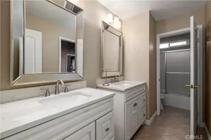 24054 Sweet William Ln, Murrieta, CA 92562 - Photo 17