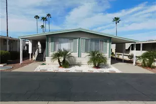 1525 W Oakland Ave, Hemet, CA 92543 - Photo 1