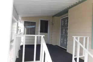 1525 W Oakland Ave, Hemet, CA 92543 - Photo 3