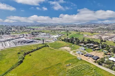 31175 Chade, Menifee, CA 92584 - Photo 49