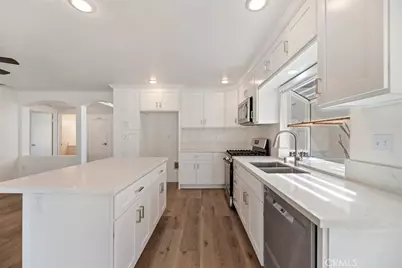 5999 Warwick Hills, Banning, CA 92220 - Photo 5