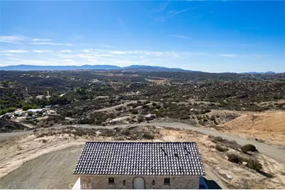 37219 Quarter Valley Road, Temecula, CA 92592 - Photo 5