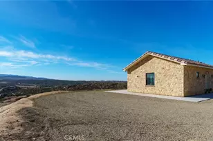 37219 Quarter Valley Rd, Temecula, CA 92592 - Photo 5