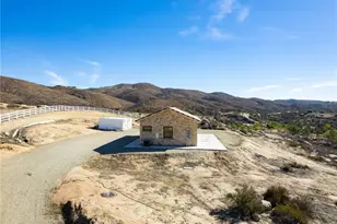 37219 Quarter Valley Rd, Temecula, CA 92592 - Photo 9