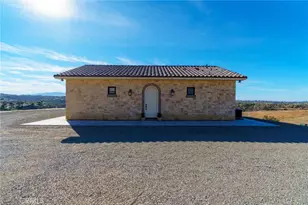 37219 Quarter Valley Rd, Temecula, CA 92592 - Photo 5