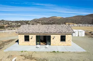 37219 Quarter Valley Rd, Temecula, CA 92592 - Photo 3
