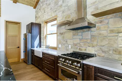 37219 Quarter Valley Road, Temecula, CA 92592 - Photo 11