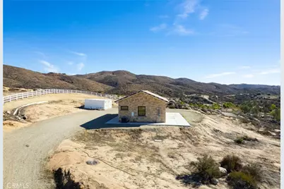 37219 Quarter Valley Road, Temecula, CA 92592 - Photo 47