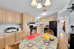 24600 Mountain, Hemet, CA 92544 - Photo 13