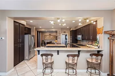 27488 Murrieta Oaks Avenue, Murrieta, CA 92562 - Photo 11