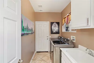 27488 Murrieta Oaks Avenue, Murrieta, CA 92562 - Photo 19