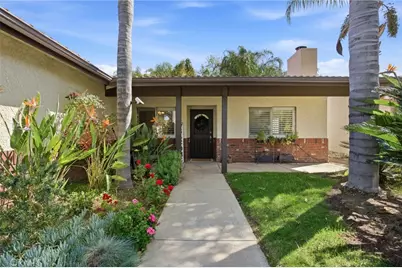 29860 Steel Head Dr, Canyon Lake, CA 92587 - Photo 5