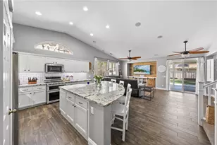 34232 Sweet Acacia Ct, Lake Elsinore, CA 92532 - Photo 9