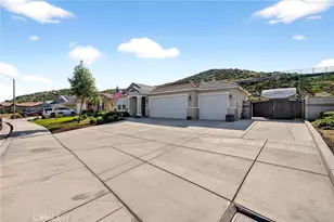 27777 Calle Talavera, Menifee, CA 92585 - Photo 3