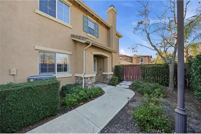 39738 Columbia Union #B, Murrieta, CA 92563 - Photo 3