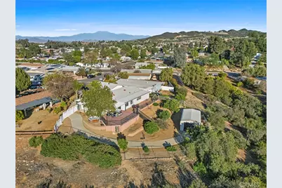 24401 Cornstalk, Wildomar, CA 92595 - Photo 47