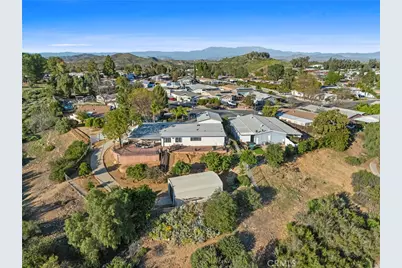 24401 Cornstalk, Wildomar, CA 92595 - Photo 65