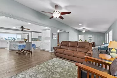 24401 Cornstalk, Wildomar, CA 92595 - Photo 13