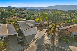 24401 Cornstalk, Wildomar, CA 92595 - Photo 51