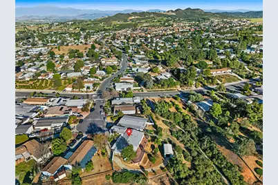 24401 Cornstalk, Wildomar, CA 92595 - Photo 55