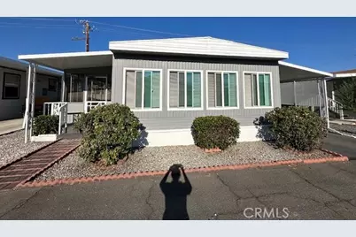 880 N Lake Street #53, Hemet, CA 92544 - Photo 1