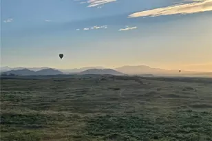 38430 Magdelena St, Murrieta, CA 92563 - Photo 3