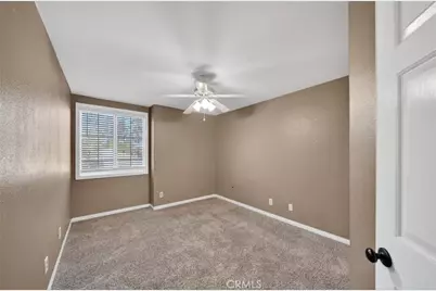 39825 Western Jay, Murrieta, CA 92562 - Photo 17