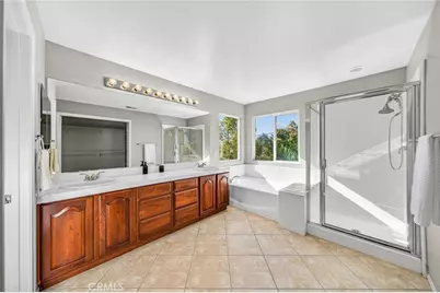 39340 Majestic Circle, Murrieta, CA 92563 - Photo 43