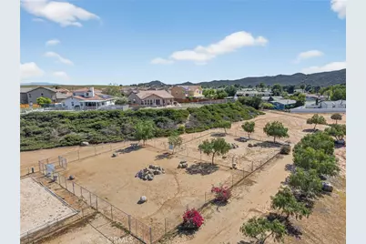 34653 The Farm Road, Wildomar, CA 92595 - Photo 49