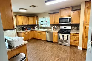 1896 Maryvale, Hemet, CA 92544 - Photo 9