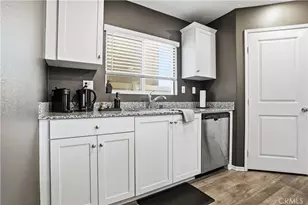 30934 Grand Prix Ct, Winchester, CA 92596 - Photo 9