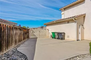 23401 Rouge River, Murrieta, CA 92562 - Photo 33
