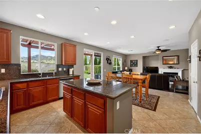 35667 Bowervine Place, Murrieta, CA 92562 - Photo 17