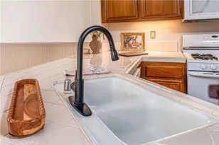 41679 Wild Iris, Murrieta, CA 92562 - Photo 11