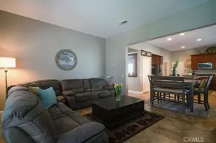 31961 Honeysuckle Cir, Winchester, CA 92596 - Photo 9