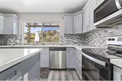 22920 Green Pine, Canyon Lake, CA 92587 - Photo 17