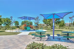 28397 Partridge Way, Murrieta, CA 92563 - Photo 37