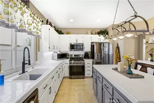 32661 Clearvail Dr, Temecula, CA 92592 - Photo 15