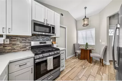 9290 Hot Springs, Corona, CA 92883 - Photo 7