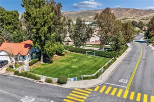 9290 Hot Springs, Corona, CA 92883 - Photo 25