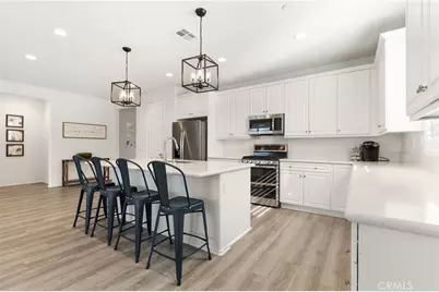 30783 Mossy Bend Lane, Murrieta, CA 92563 - Photo 5