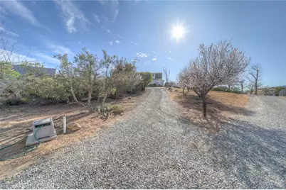 38375 Hill, Anza, CA 92539 - Photo 11