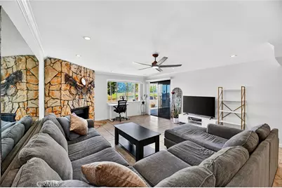 2501 S El Camino Real #204, San Clemente, CA 92672 - Photo 5