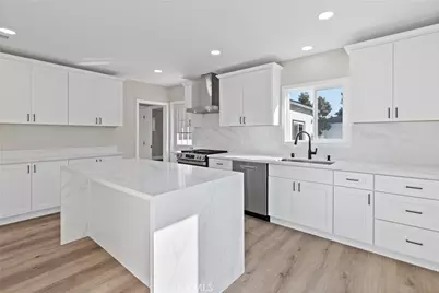 8172 Hazard, Midway City, CA 92683 - Photo 3