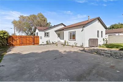 8172 Hazard, Midway City, CA 92683 - Photo 7