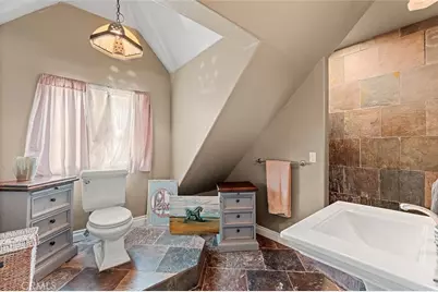 39455 Avenida La Cresta, Murrieta, CA 92562 - Photo 45