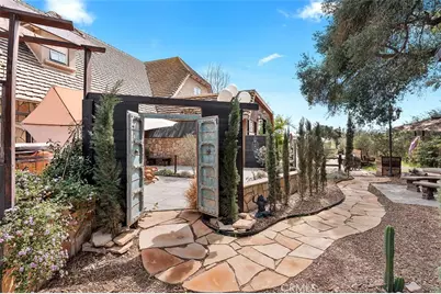 39455 Avenida La Cresta, Murrieta, CA 92562 - Photo 47