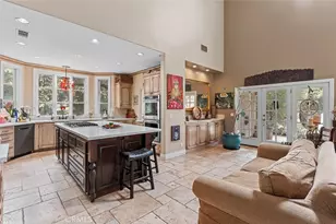 39455 Avenida La Cresta, Murrieta, CA 92562 - Photo 15