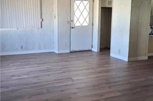 725 W Thornton, Hemet, CA 92543 - Photo 5