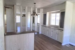 725 W Thornton, Hemet, CA 92543 - Photo 9